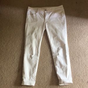 American Eagle white jeans